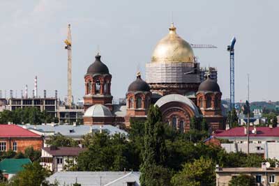 Золочение главного купола Свято-Екатерининского кафедрального собора